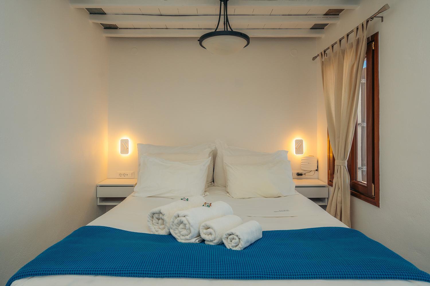 Loukia Apartments Артемон Экстерьер фото