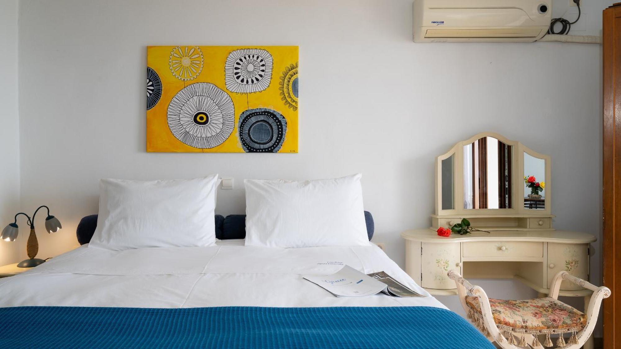 Loukia Apartments Артемон Экстерьер фото