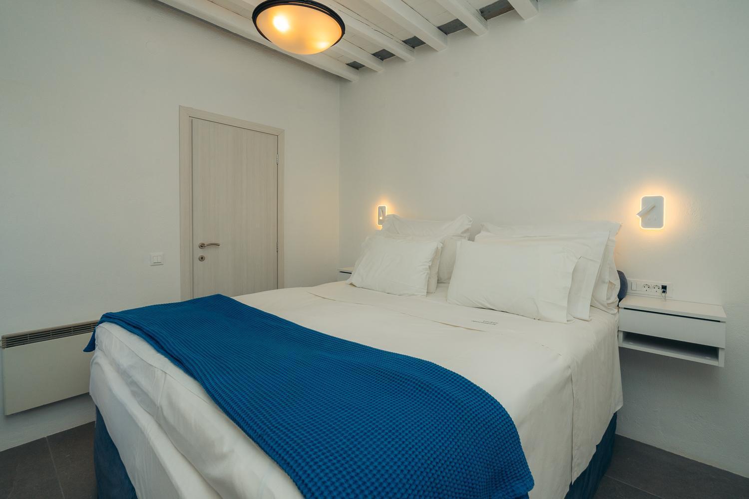 Loukia Apartments Артемон Экстерьер фото